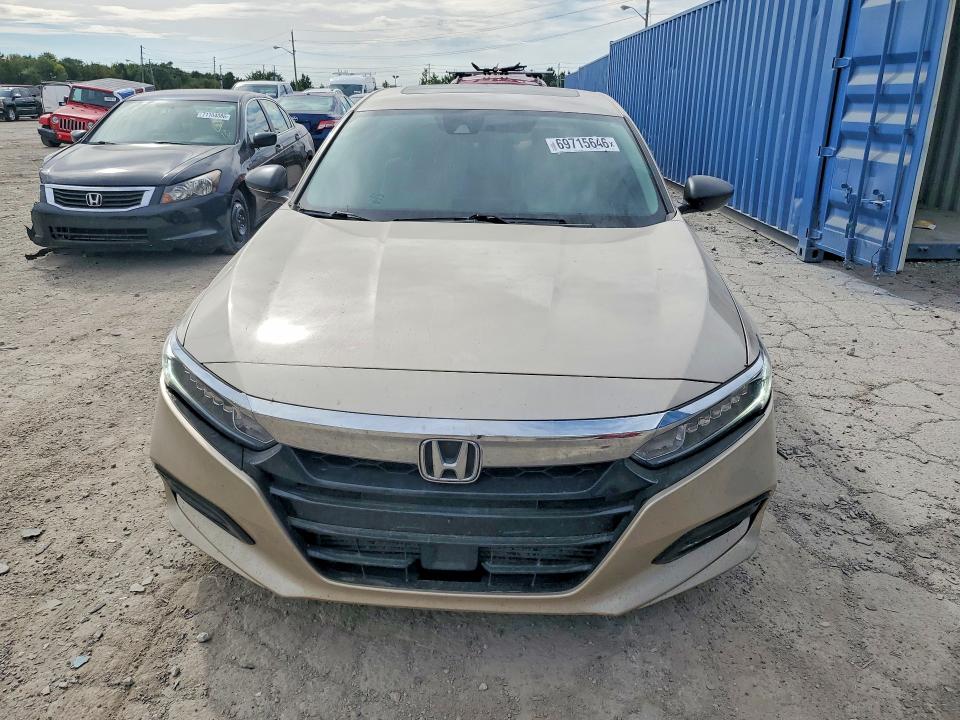 69715646 :رقم المزاد ، 1HGCV1F49LA129661 vin ، 2020 Honda Accord مزاد بيع