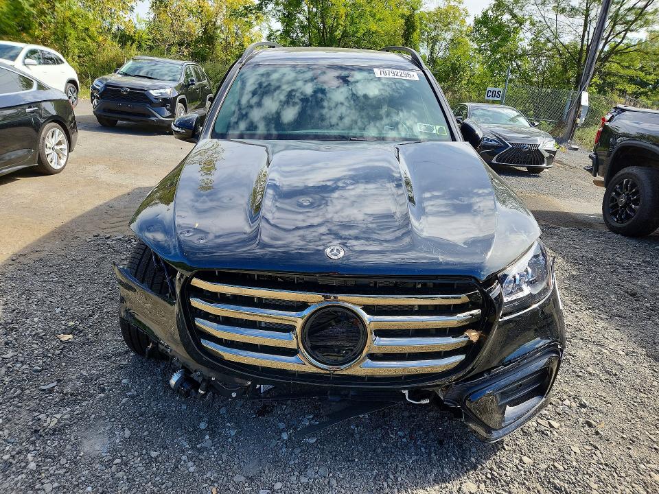 70792296 :رقم المزاد ، 4JGFF5KE0TB673860 vin ، 2026 Mercedes-benz Gls مزاد بيع