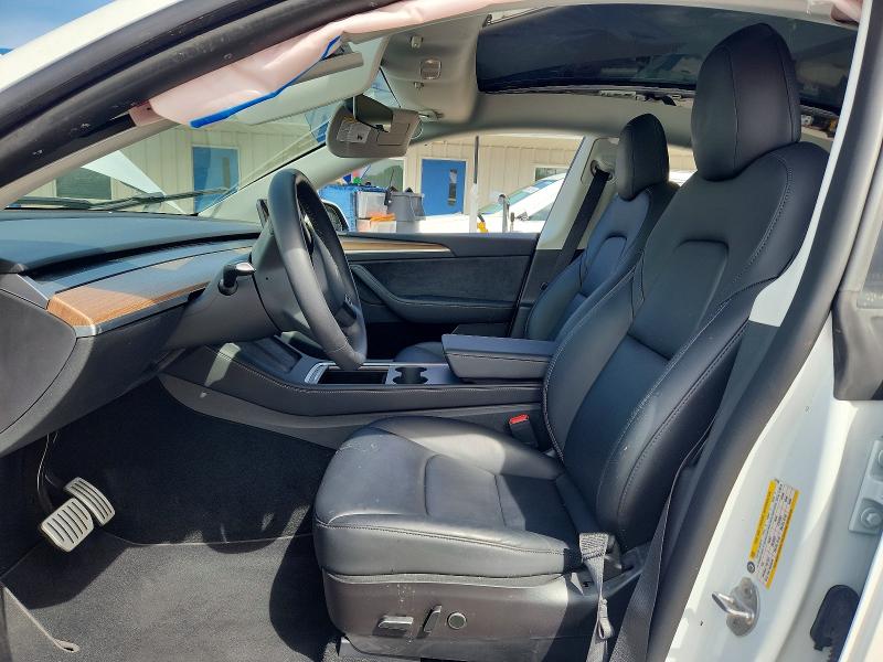 68650186 :رقم المزاد ، 7SAYGDEF8NF522986 vin ، 2022 Tesla Model Y مزاد بيع