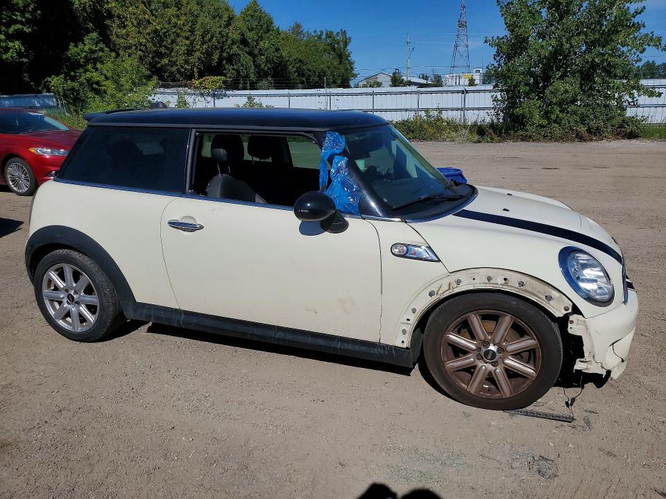 Продажа на аукционе авто 2012 Mini Cooper, vin: WMWSV3C57CTY18618, номер лота: 69260336