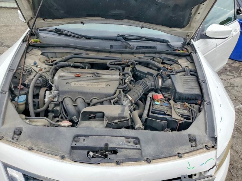 70254756 :رقم المزاد ، 1HGCS12849A023175 vin ، 2009 Honda Accord مزاد بيع