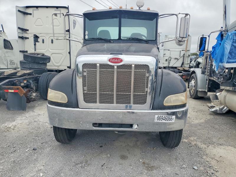 Aukcja sprzedaży 2011 Peterbilt 348, vin: 2NP3HN8XXBM121668, numer aukcji: 66946066