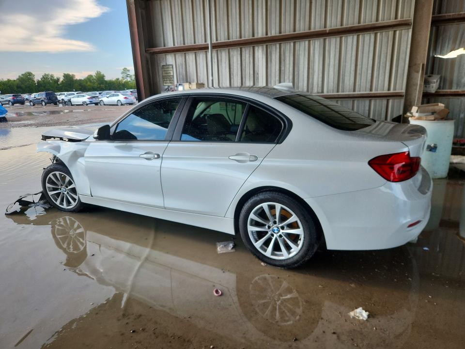 Продаж на аукціоні авто 2018 Bmw 320, vin: WBA8E1G57JNU91714, номер лоту: 67736096