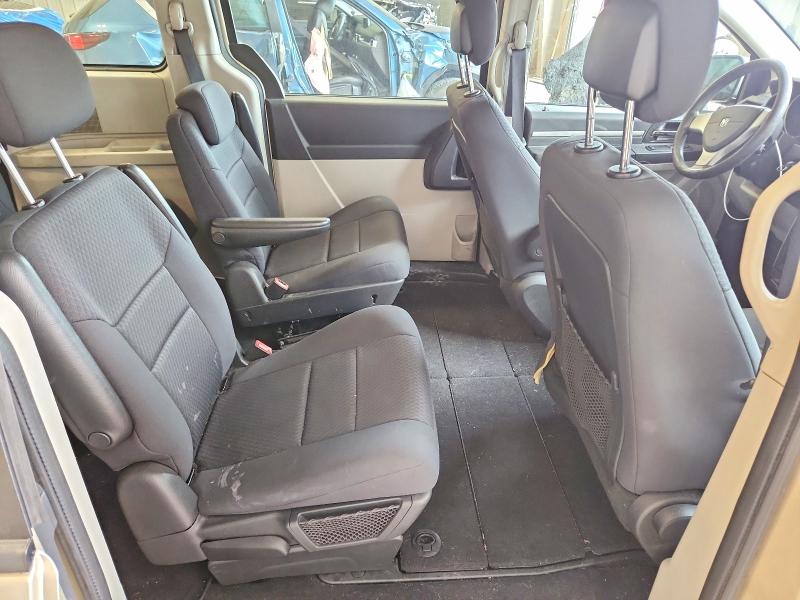 68181976 :رقم المزاد ، 2D4RN4DE4AR477823 vin ، 2010 Dodge Grand Caravan مزاد بيع