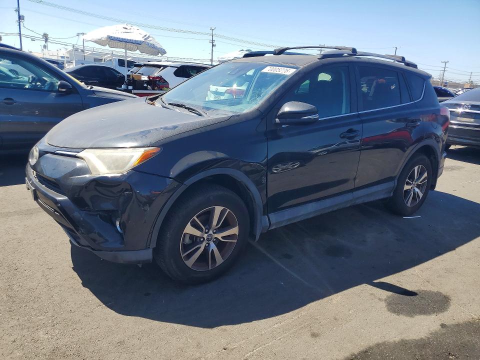 Продаж на аукціоні авто 2018 Toyota Rav4, vin: 2T3WFREV5JW479787, номер лоту: 70005806