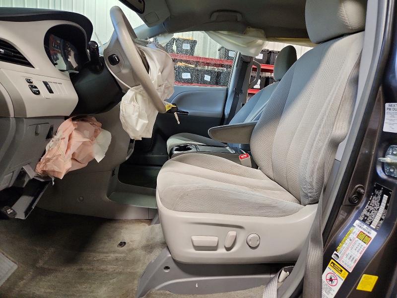 Продажа на аукционе авто 2014 Toyota Sienna, vin: 5TDKK3DC3ES457849, номер лота: 70903646