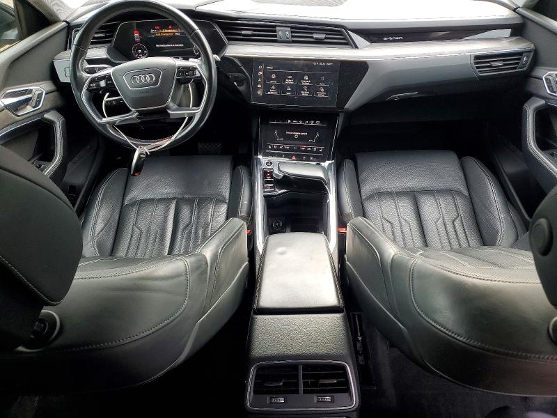 Продажа на аукционе авто 2021 Audi E-tron, vin: WA1VAAGE8MB005946, номер лота: 69015036