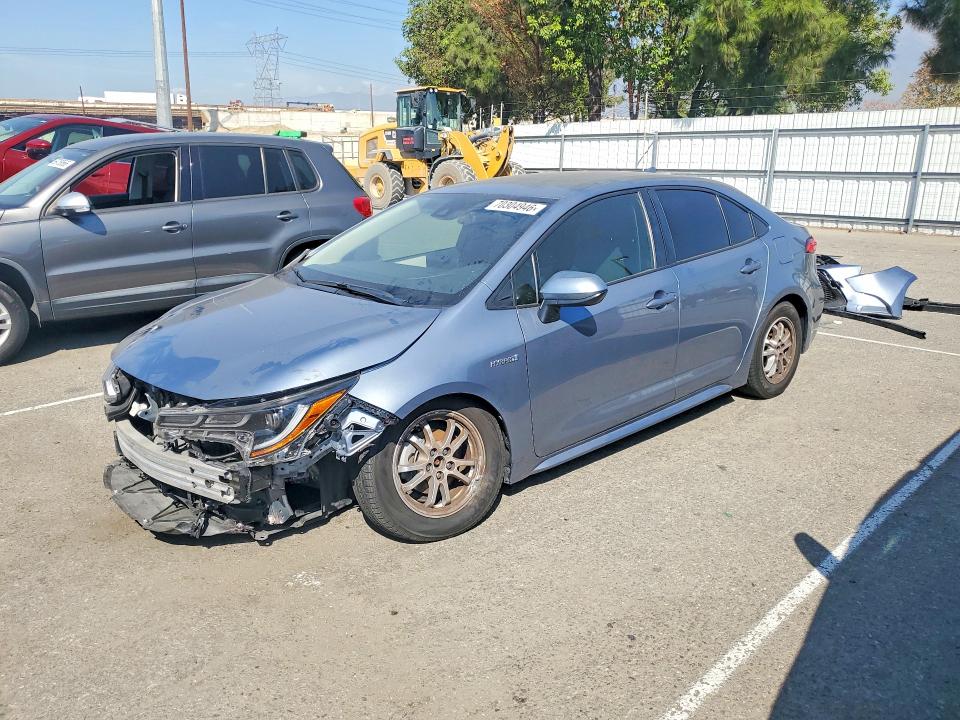 2022 Toyota Corolla მანქანა იყიდება აუქციონზე, vin: JTDEAMDE0NJ051600, აუქციონის ნომერი: 70304946
