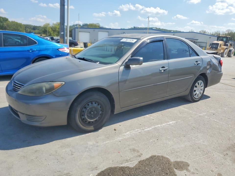 2005 Toyota Camry მანქანა იყიდება აუქციონზე, vin: 4T1BE32KX5U529655, აუქციონის ნომერი: 67887326
