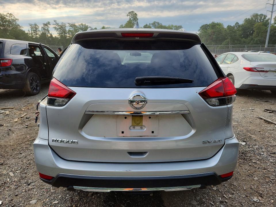 2017 Nissan Rogue მანქანა იყიდება აუქციონზე, vin: JN8AT2MV6HW255794, აუქციონის ნომერი: 67714336