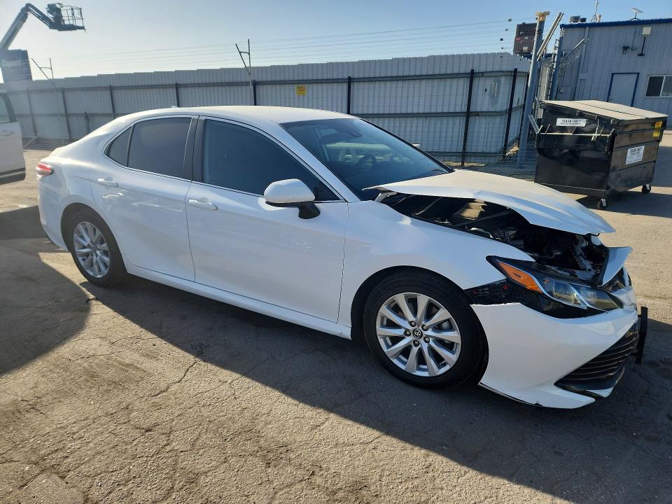 Продаж на аукціоні авто 2020 Toyota Camry, vin: 4T1C11AK5LU922790, номер лоту: 69410916