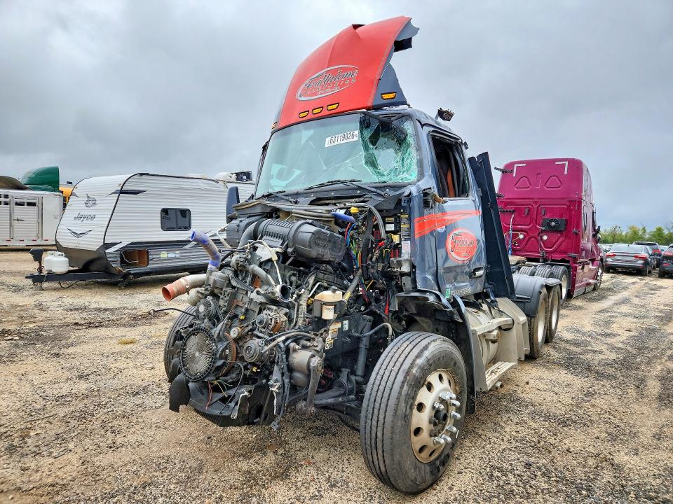 Auction sale of the 2022 Peterbilt 579, vin: 1XPBDP9X3ND822411, lot number: 63119826