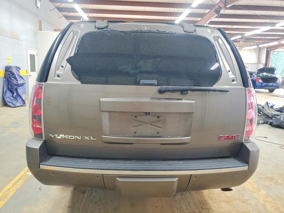 68813906 :رقم المزاد ، 1GKS2MEF9DR161976 vin ، 2013 Gmc Yukon Xl مزاد بيع