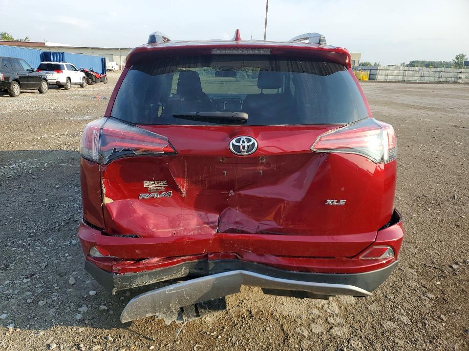 2018 Toyota Rav4 მანქანა იყიდება აუქციონზე, vin: 2T3WFREV3JW411469, აუქციონის ნომერი: 69202156