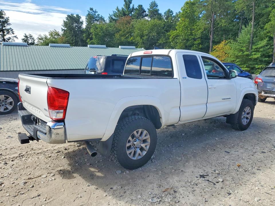2017 Toyota Tacoma მანქანა იყიდება აუქციონზე, vin: 5TFSZ5ANXHX076513, აუქციონის ნომერი: 69606606