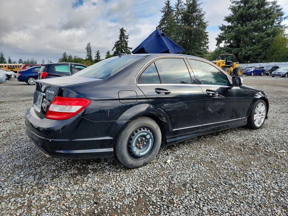 68797306 :رقم المزاد ، WDDGF81X49R042306         vin ، 2009 Mercedes-benz C مزاد بيع