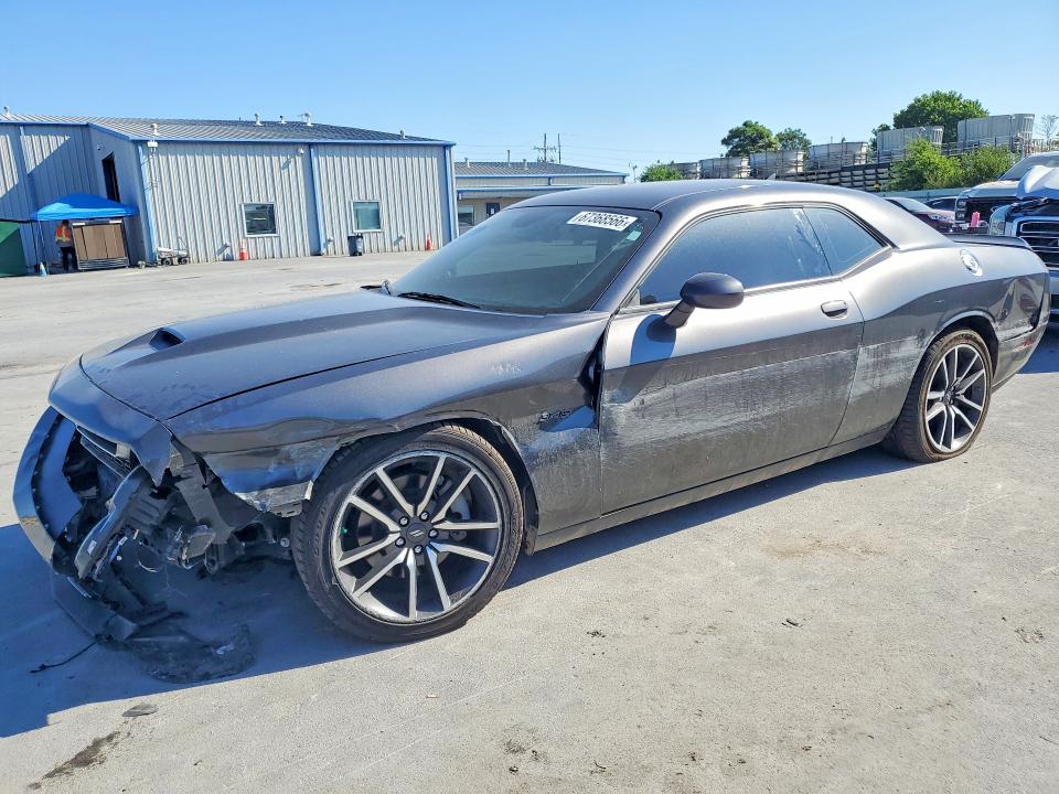 67368566 :رقم المزاد ، 2C3CDZBT2PH695136 vin ، 2023 Dodge Challenger مزاد بيع