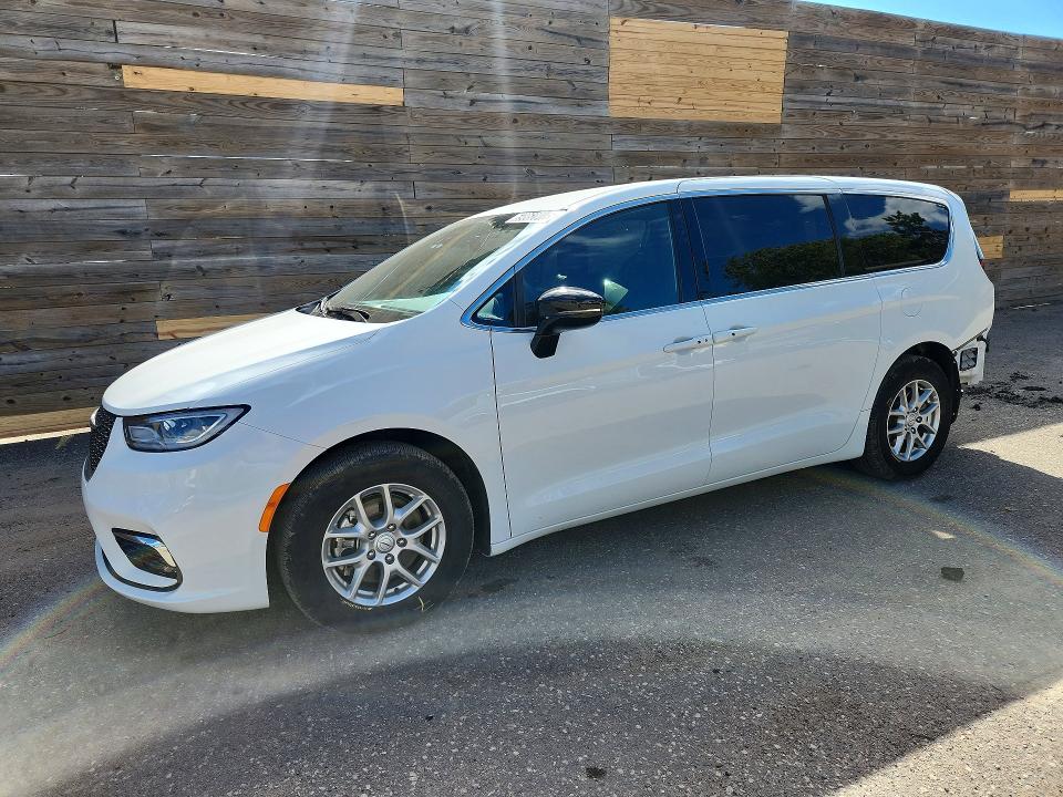 Aukcja sprzedaży 2026 Chrysler Pacifica, vin: 2C4RC1BG3TR212786, numer aukcji: 69862816
