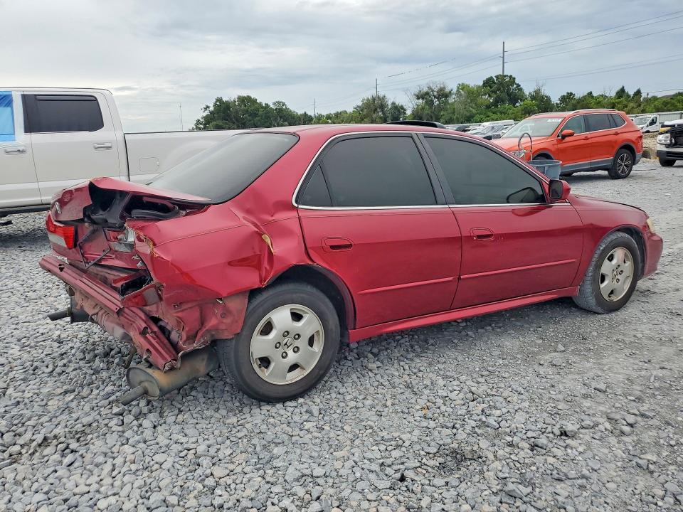 70745056 :رقم المزاد ، 1HGCG165X1A072094 vin ، 2001 Honda Accord مزاد بيع