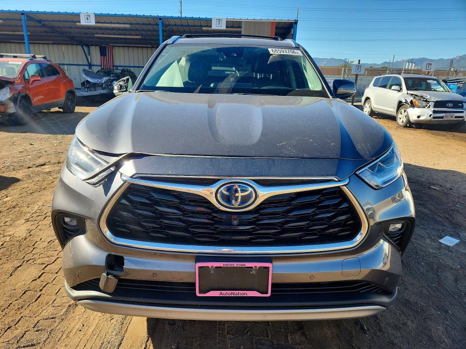 Aukcja sprzedaży 2021 Toyota Highlander, vin: 5TDEBRCH3MS068804, numer aukcji: 68593706