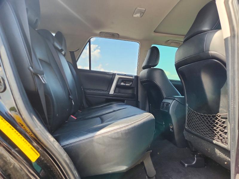 67718276 :رقم المزاد ، JTEBU5JR7F5208150 vin ، 2015 Toyota 4runner مزاد بيع