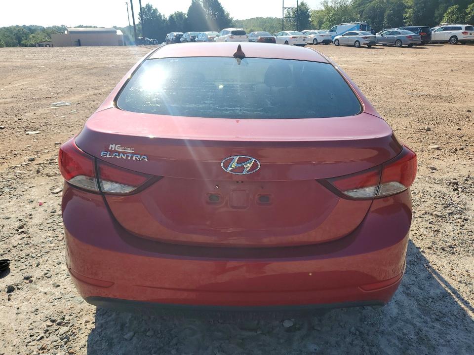 Продаж на аукціоні авто 2015 Hyundai Elantra, vin: KMHDH4AE4FU223943, номер лоту: 68697256