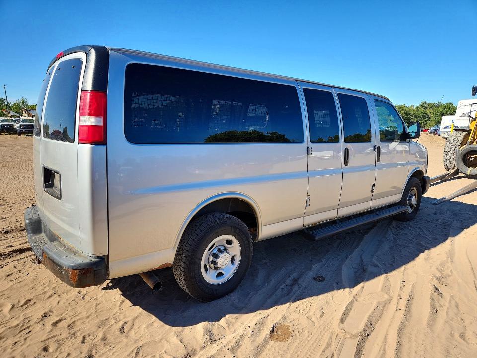 Продажа на аукционе авто 2015 Chevrolet Express G3500, vin: 1GAZGZFG1F1160699, номер лота: 67905576