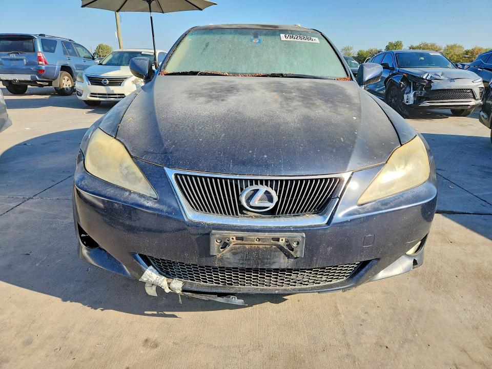 Продажа на аукционе авто 2006 Lexus Is, vin: JTHBK262962008861, номер лота: 69628886