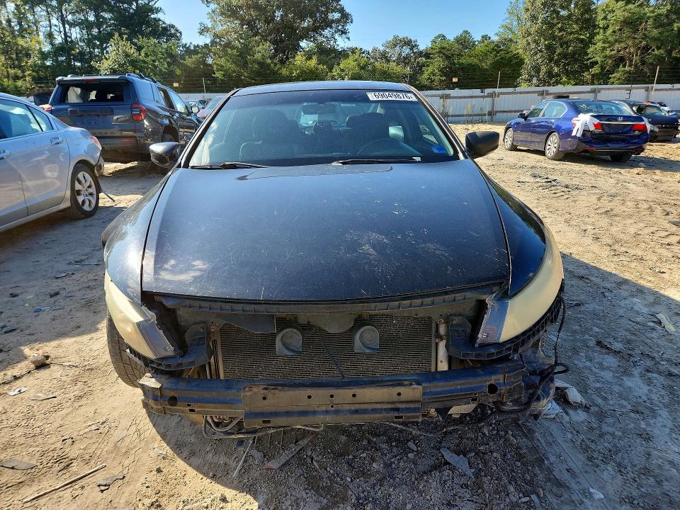69049876 :رقم المزاد ، 1HGCS11849A015417 vin ، 2009 Honda Accord مزاد بيع