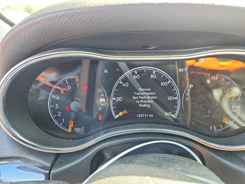 67640226 :رقم المزاد ، 1C4RJFLG8JC199766 vin ، 2018 Jeep Grand Cherokee مزاد بيع