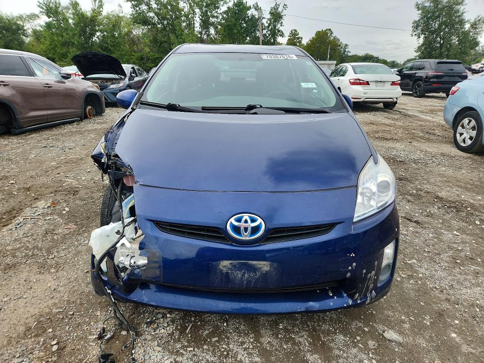 70387616 :رقم المزاد ، JTDKN3DU2B0281083 vin ، 2011 Toyota Prius مزاد بيع