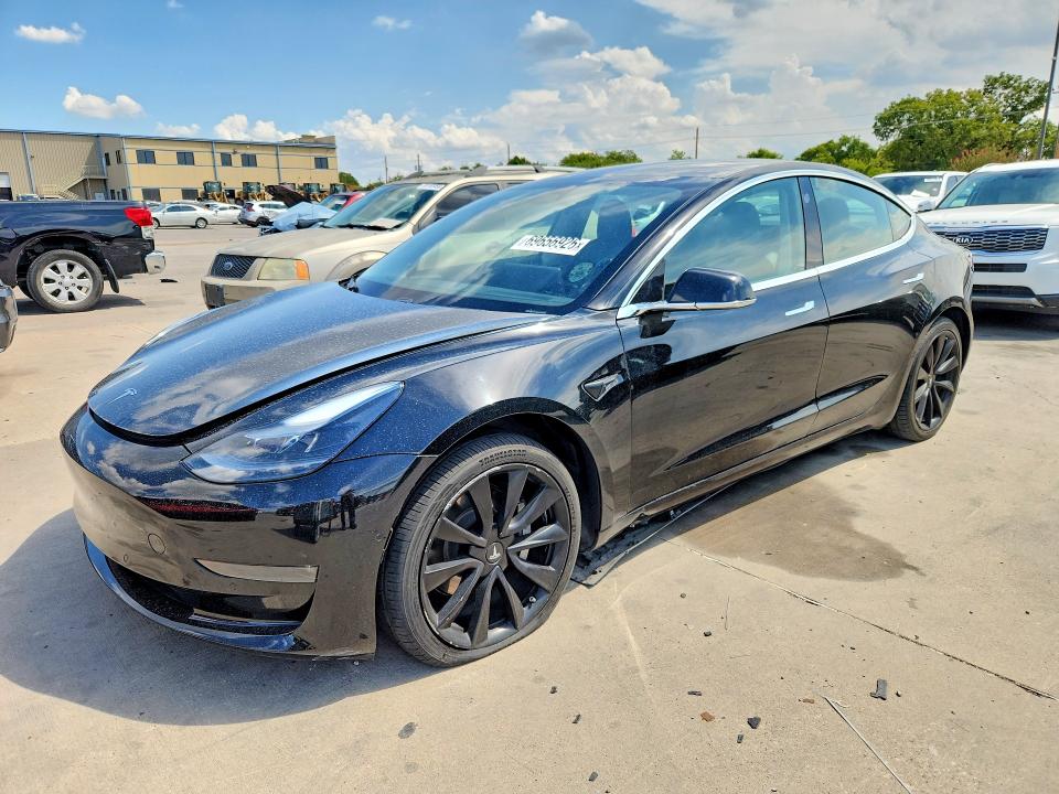 2019 Tesla Model 3 მანქანა იყიდება აუქციონზე, vin: 5YJ3E1EB4KF388966, აუქციონის ნომერი: 69656926