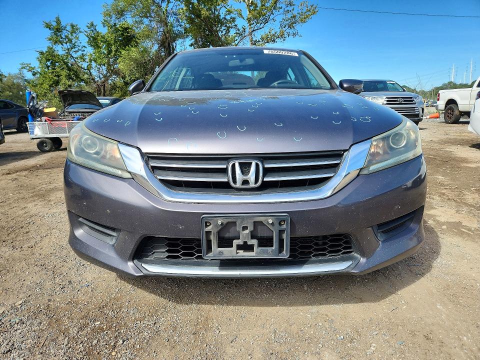 Продажа на аукционе авто 2015 Honda Accord, vin: 1HGCR2F33FA084402, номер лота: 70500286
