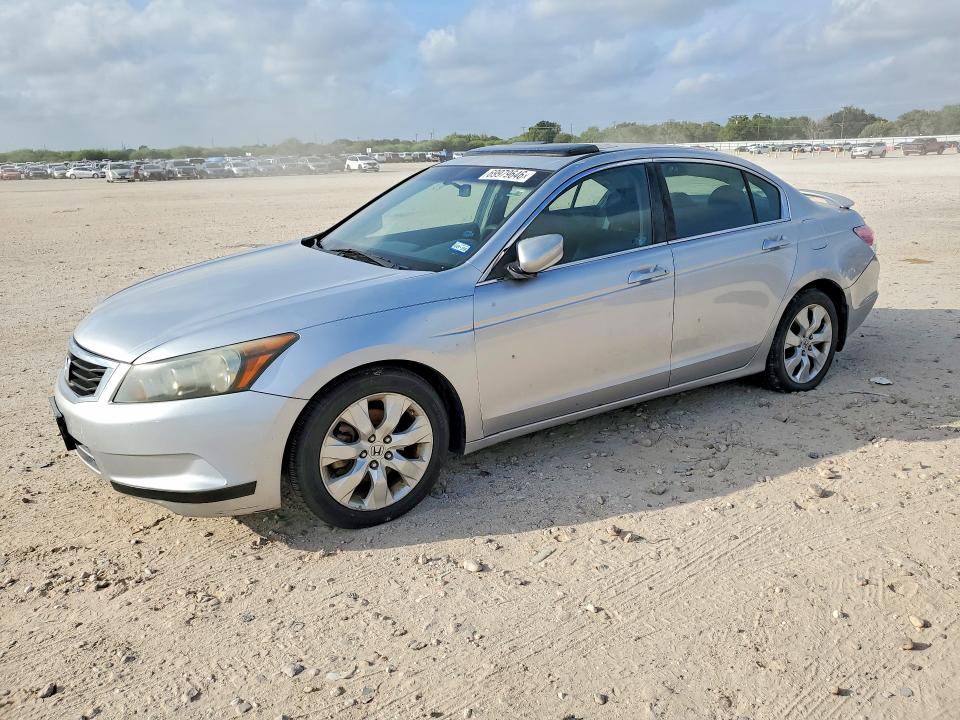 2010 Honda Accord მანქანა იყიდება აუქციონზე, vin: 1HGCP2F73AA190849, აუქციონის ნომერი: 69979646