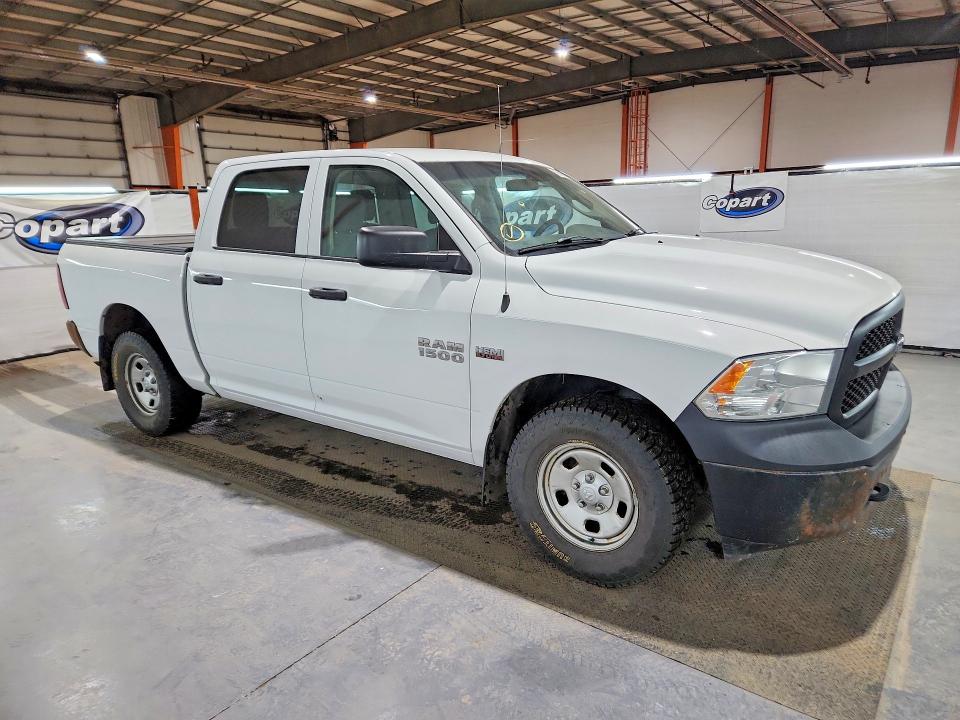 66723346 :رقم المزاد ، 1C6RR7KT4JS303096 vin ، 2018 Ram 1500 مزاد بيع