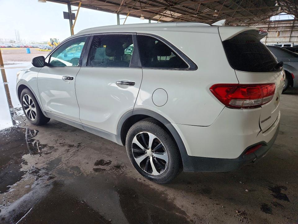 2016 Kia Sorento მანქანა იყიდება აუქციონზე, vin: 5XYPHDA53GG015671, აუქციონის ნომერი: 70147936