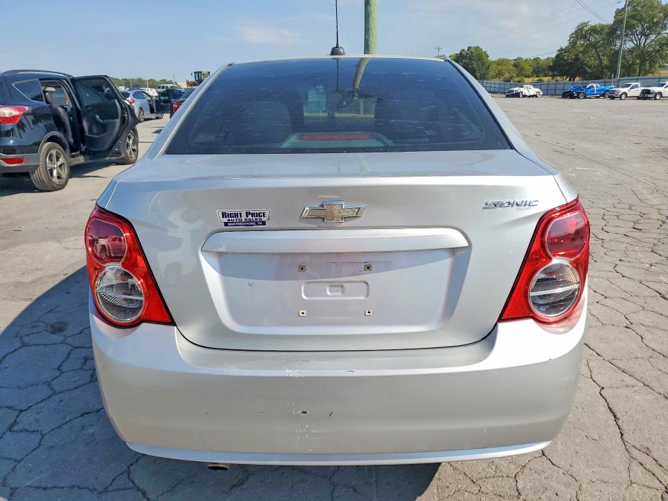2015 Chevrolet Sonic მანქანა იყიდება აუქციონზე, vin: 1G1JA5SH6F4138301, აუქციონის ნომერი: 68026546