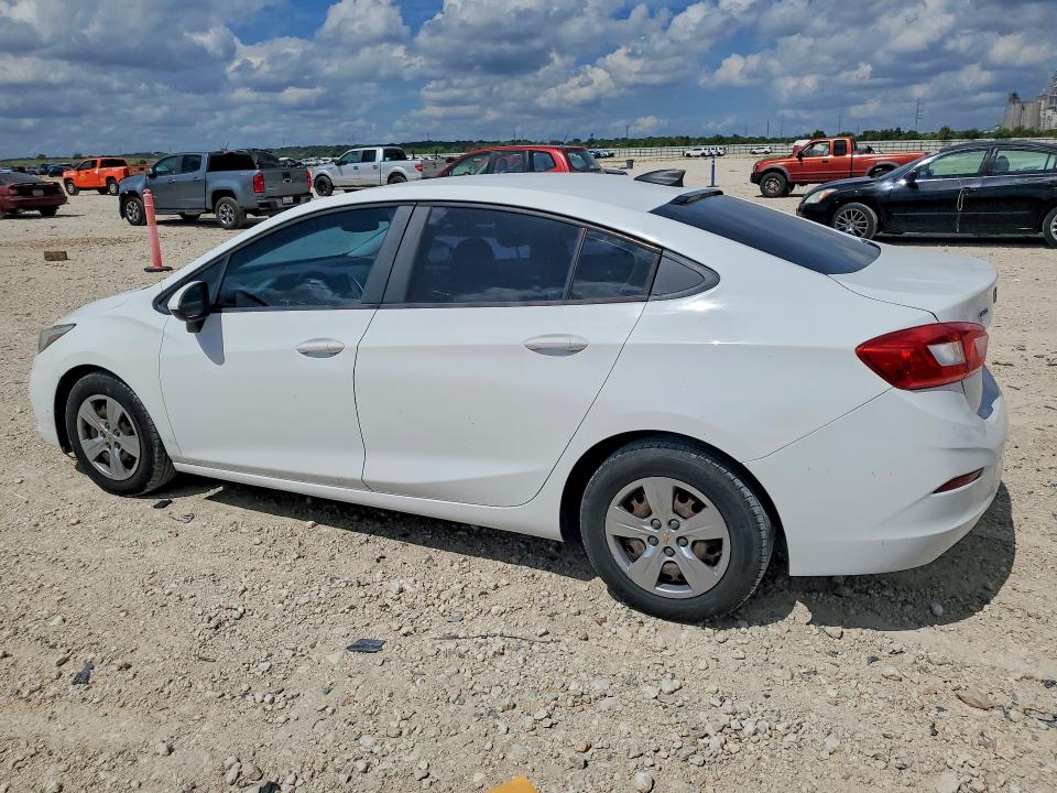 68669036 :رقم المزاد ، 1G1BC5SM2H7252888 vin ، 2017 Chevrolet Cruze مزاد بيع