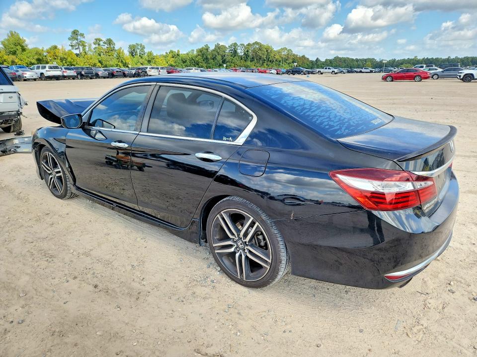 Продаж на аукціоні авто 2016 Honda Accord, vin: 1HGCR2F5XGA052551, номер лоту: 68884856