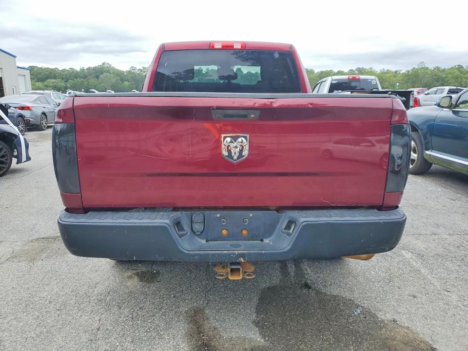69699786 :رقم المزاد ، 1C6RR6FT7JS180222 vin ، 2018 Ram 1500 مزاد بيع