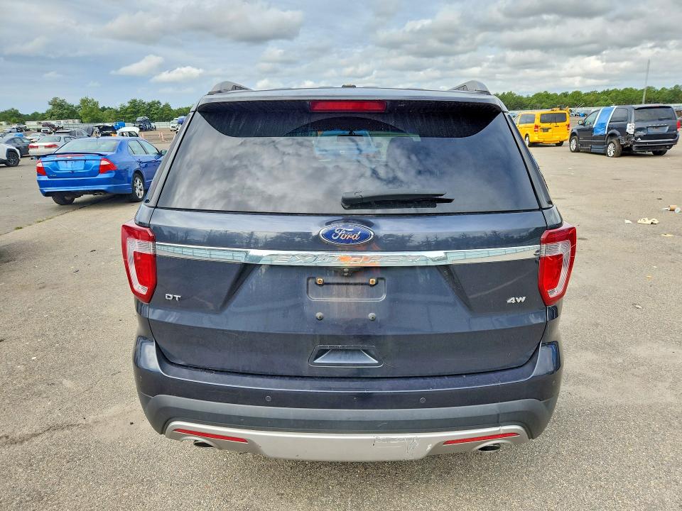 69370526 :رقم المزاد ، 1FM5K8D80HGE31600 vin ، 2017 Ford Explorer مزاد بيع