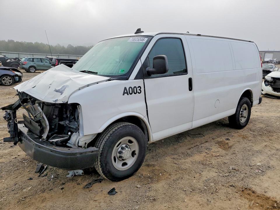 70825346 :رقم المزاد ، 1GCWGAFF9G1149163 vin ، 2016 Chevrolet Express G2500 مزاد بيع