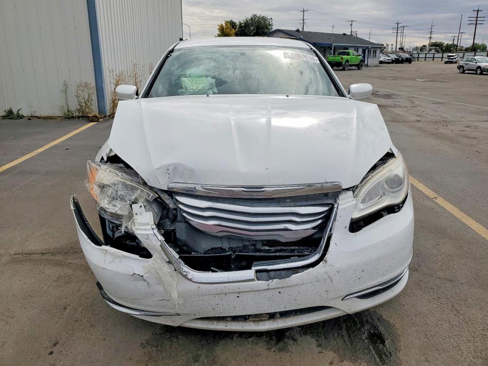 Aukcja sprzedaży 2014 Chrysler 200, vin: 1C3CCBBG3EN105723, numer aukcji: 67863536