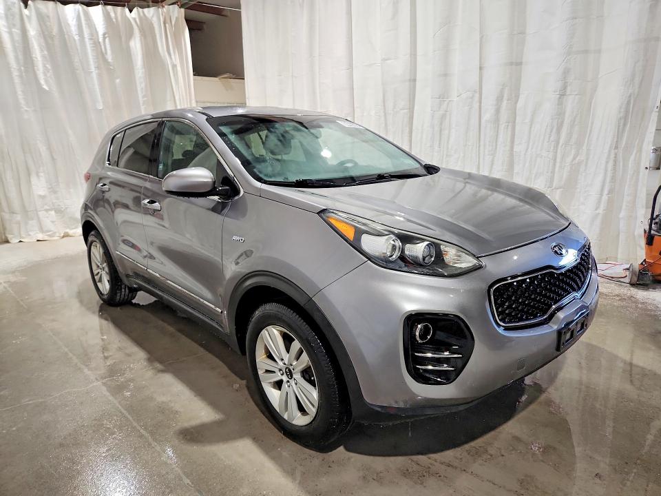 68435366 :رقم المزاد ، KNDPMCAC1H7266658 vin ، 2017 Kia Sportage مزاد بيع
