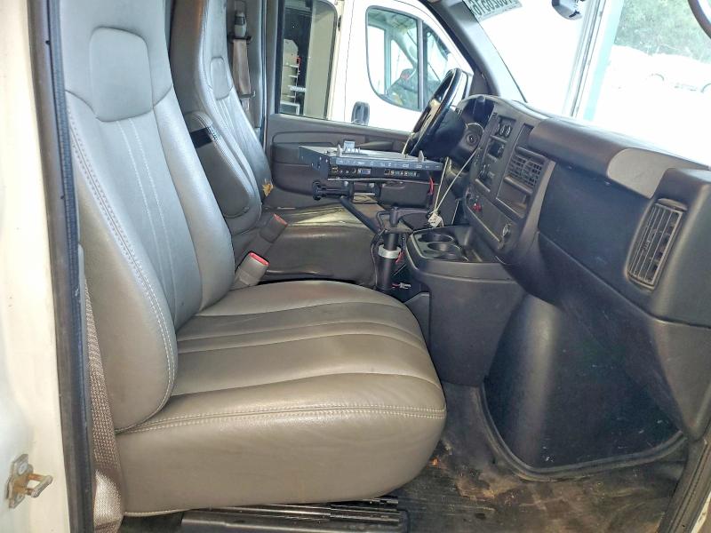 2013 Chevrolet Express G2500 მანქანა იყიდება აუქციონზე, vin: 1GCWGFCA5D1142972, აუქციონის ნომერი: 70526516