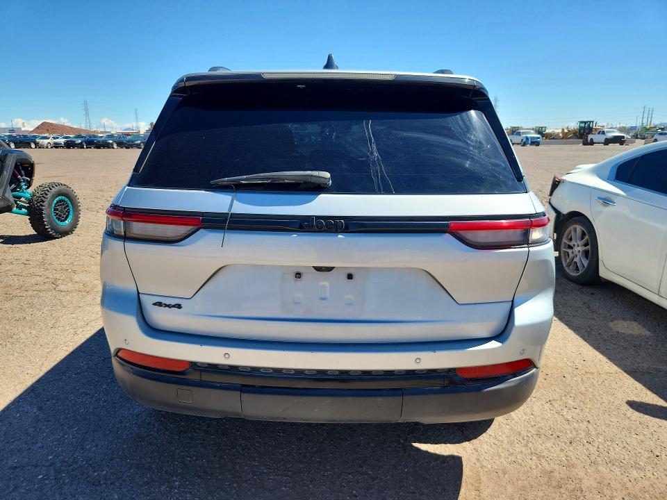 Продажа на аукционе авто 2023 Jeep Grand Cherokee, vin: 1C4RJHAG4P8866598, номер лота: 70325546