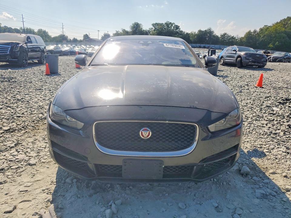 Aukcja sprzedaży 2019 Jaguar Xe, vin: SAJAR4FX2KCP43963, numer aukcji: 67789036