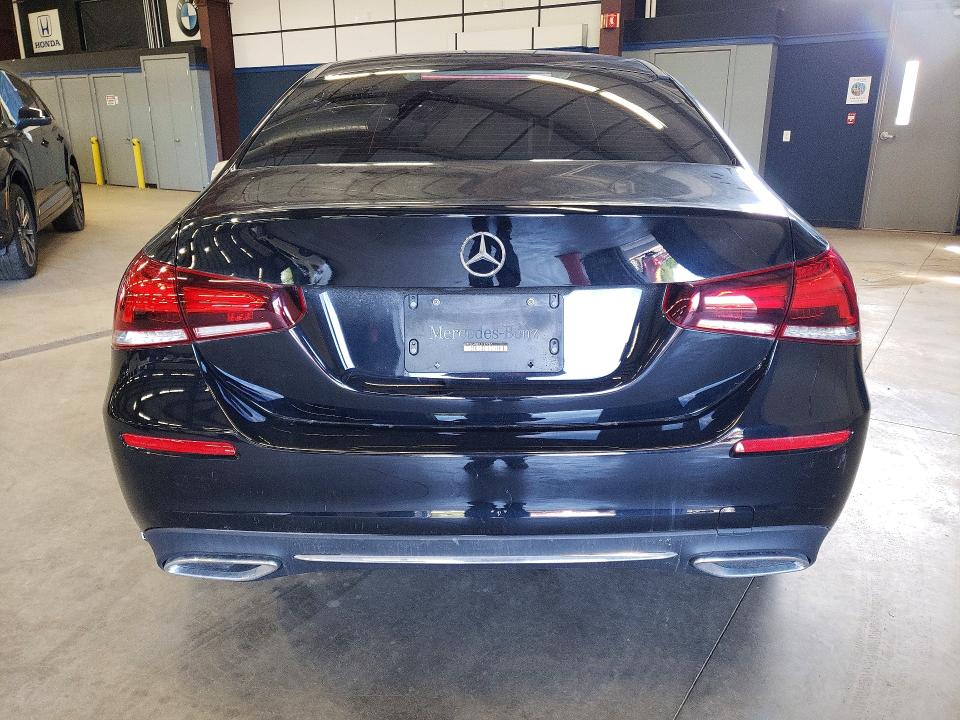 69568786 :رقم المزاد ، W1K3G4FB1LJ197757 vin ، 2020 Mercedes-benz A مزاد بيع