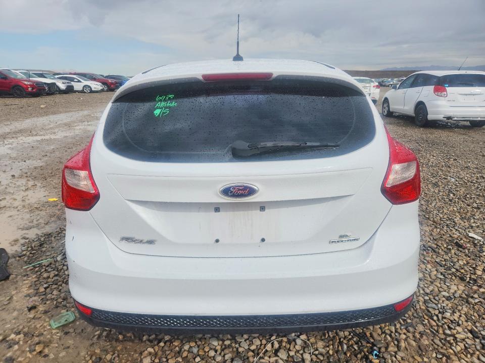 70667276 :رقم المزاد ، 1FADP3K27EL305729 vin ، 2014 Ford Focus مزاد بيع