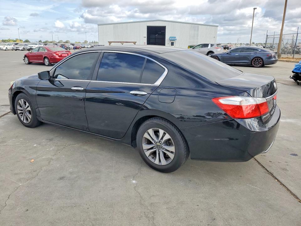 2015 Honda Accord მანქანა იყიდება აუქციონზე, vin: 1HGCR2F38FA033638, აუქციონის ნომერი: 67451086